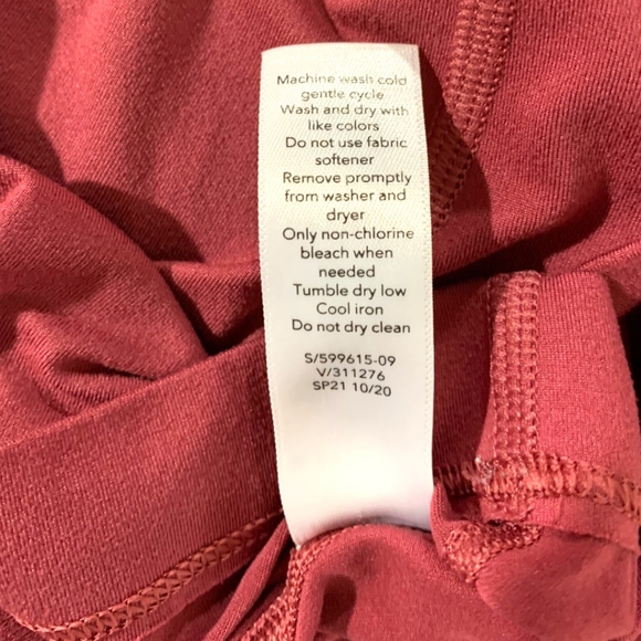 ATHLETA Deep Fuchsia Nitro Tank Top Size 1X - Picture 8 of 8